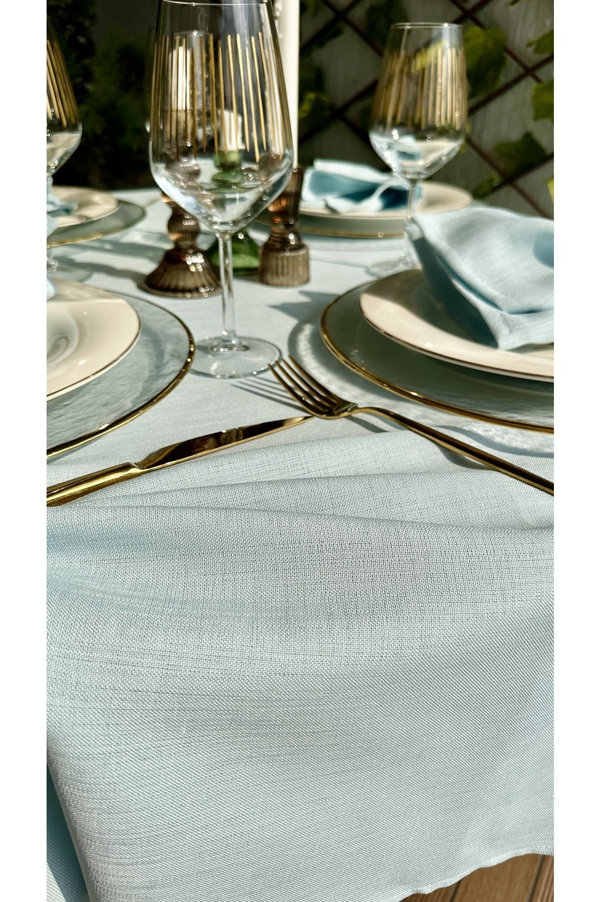 Decamor home-Linen Textured Cloud Blue Round Table Cloth 3