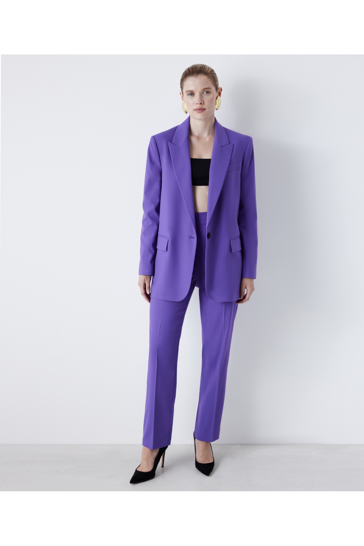 V Yaka Önü Bağlamalı Blazer