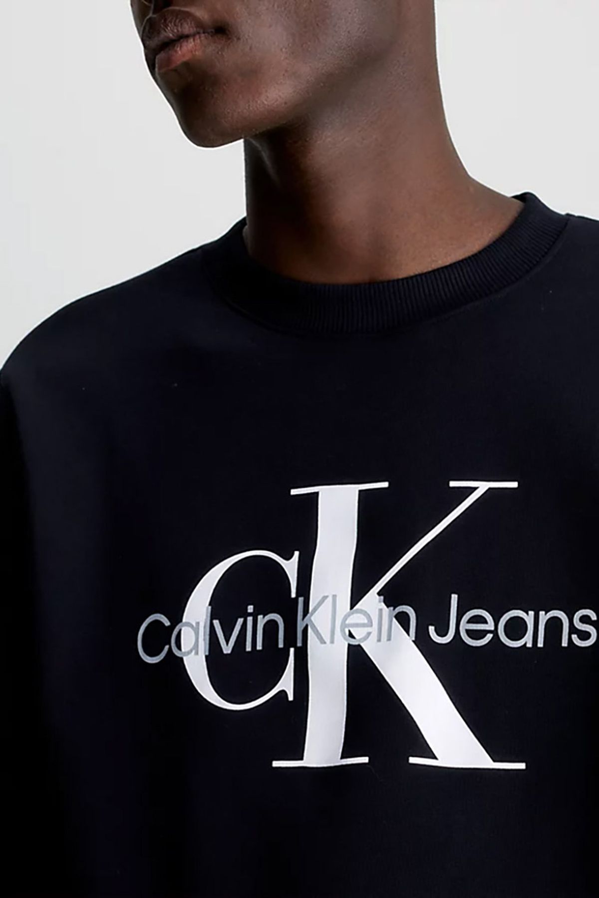 Calvin Klein Sweatshirt - Schwarz - Regular Fit - Trendyol