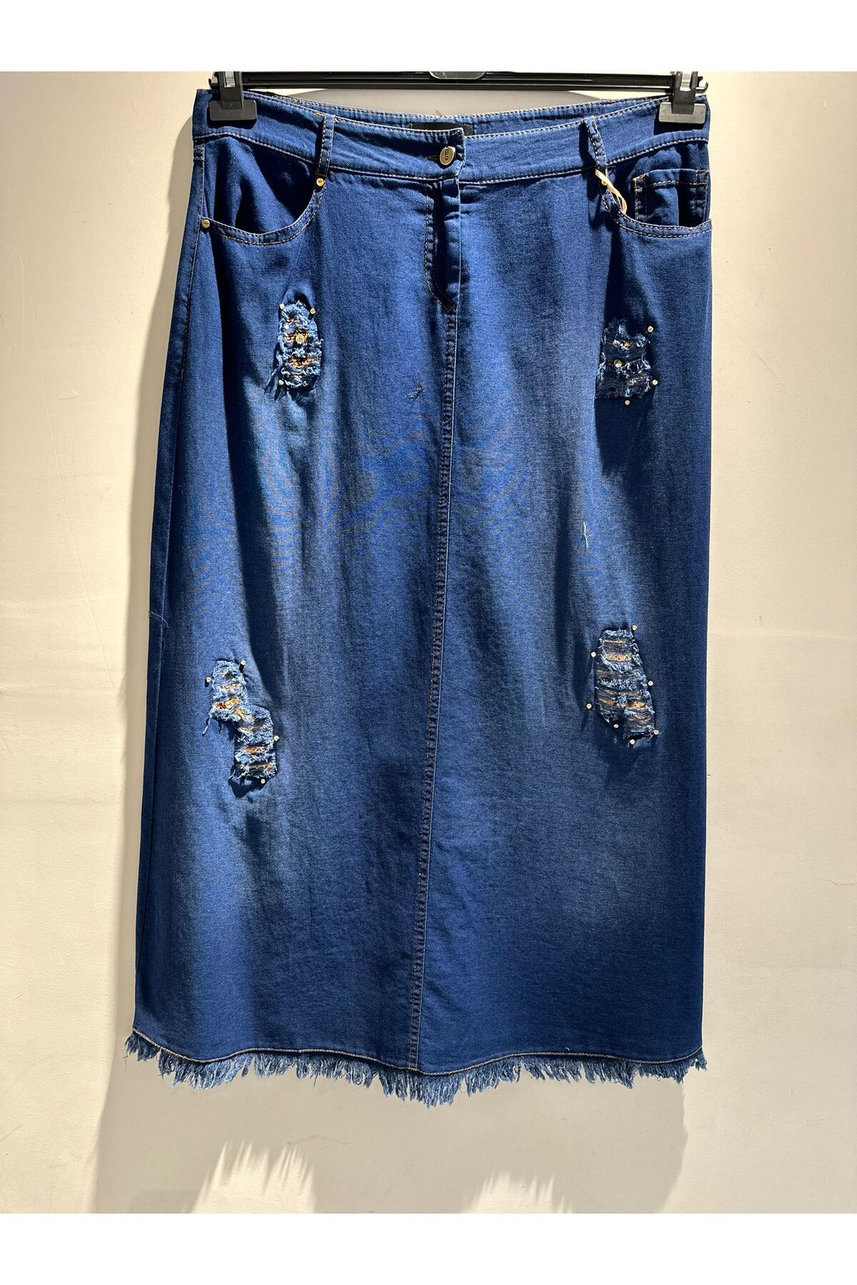 دامن حجاب دوزی شده با مداد Kayra