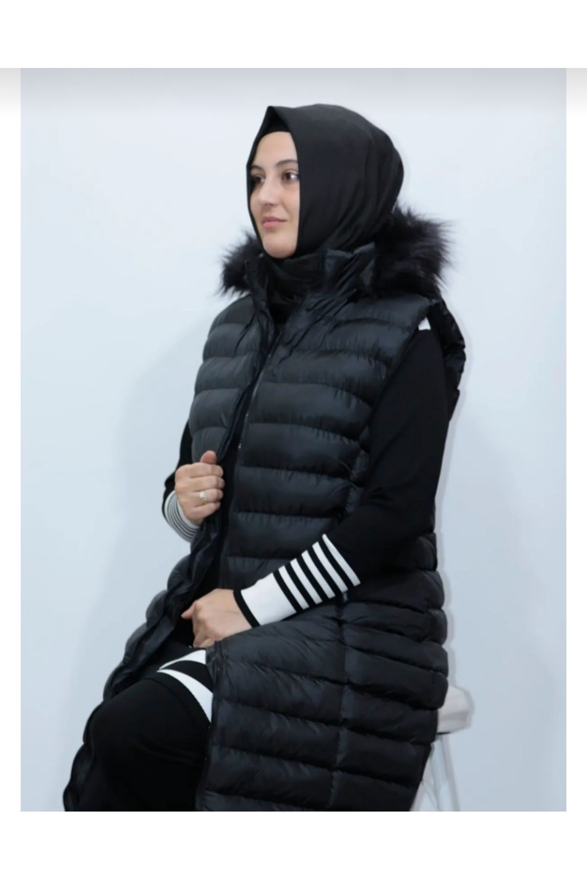 Plus size vest with 2025 fur hood