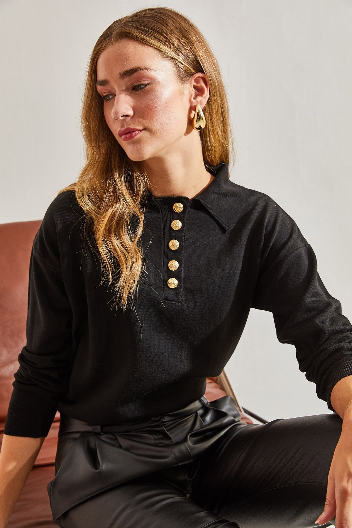 Bianco Lucci Women s Polo Neck Big Button Sweater Trendyol