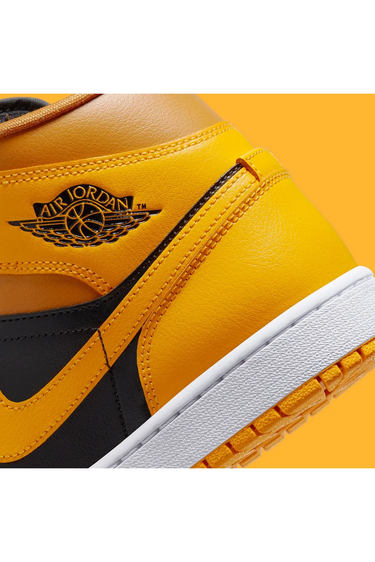 Air jordan 1 mid black university gold white clearance