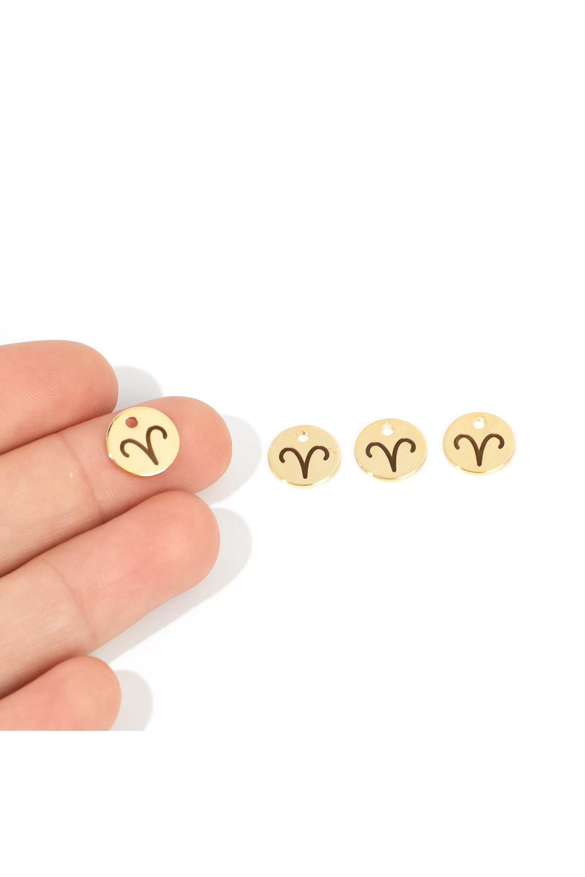 yfhobi 1 Adet - 10 mm, Koç Burcu Lazer Kazıma Pirinç Metal Pul, Altın Renk Metal Uç, 1.Kalite Kararmaz