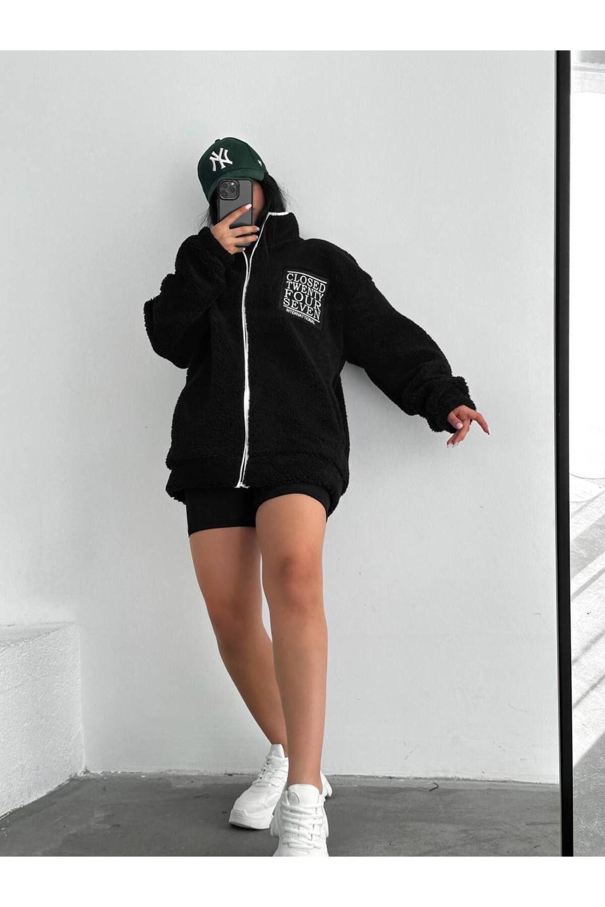 https://cdn.dsmcdn.com/ty1016/product/media/images/prod/SPM/PIM/20231017/19/330a5343-25da-3026-9ea6-7ee7698df906/1_org_zoom.jpg