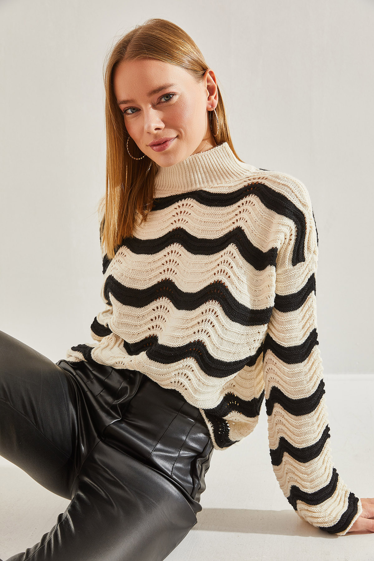 Bianco Lucci Női mintás áttört kötöttáru pulóver