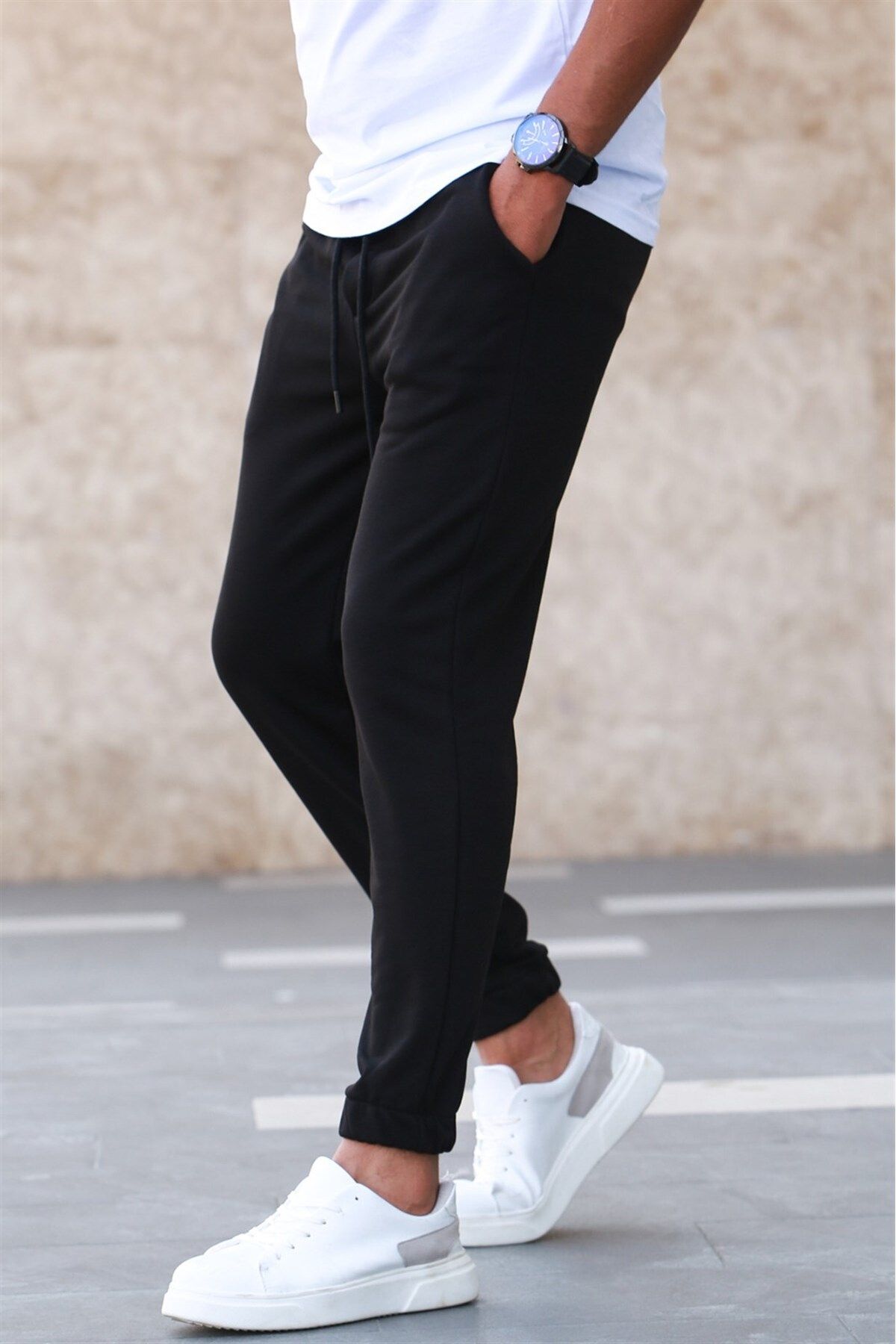 complete the look image