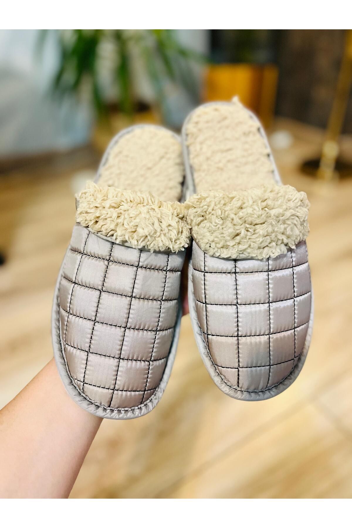 Comfortable house clearance slippers