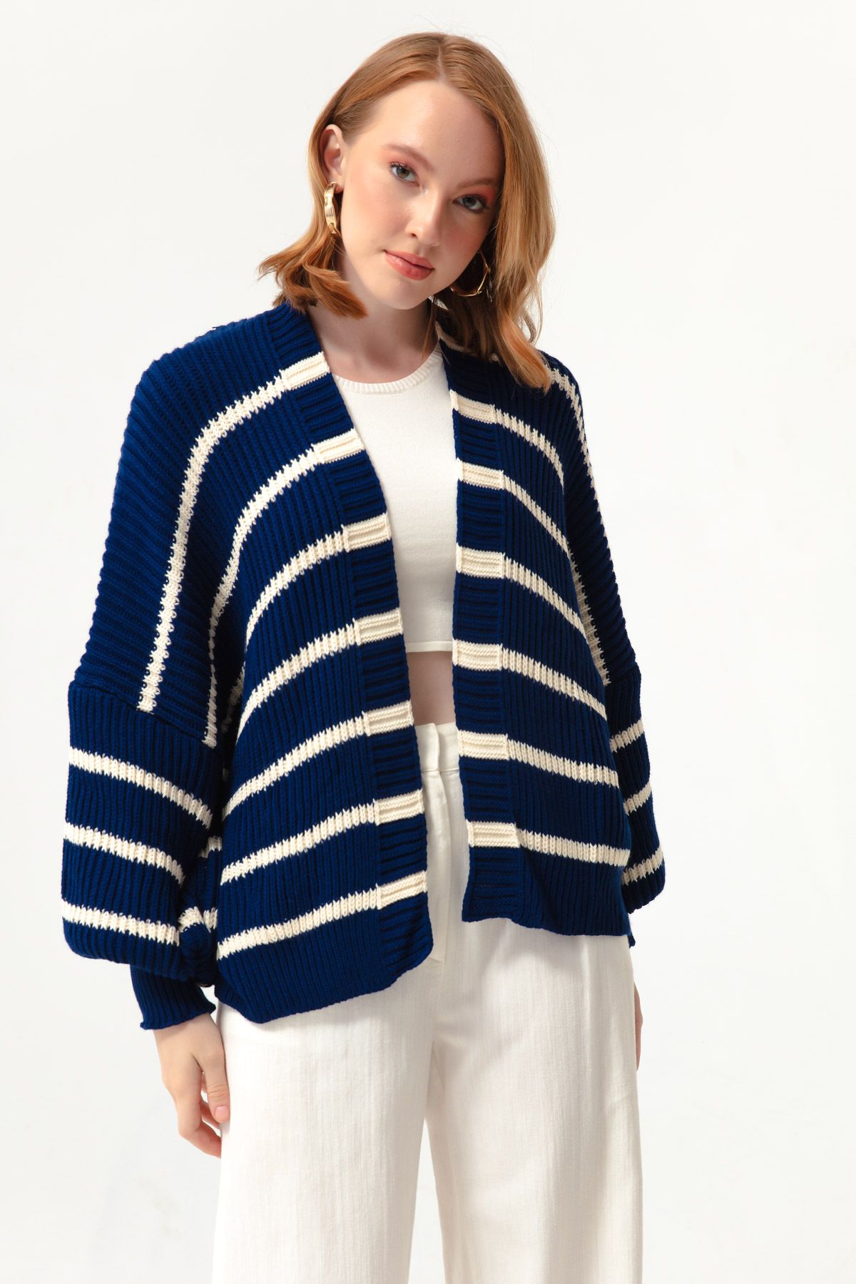 Lafaba Women s Navy Blue Oversize Striped Knitwear Cardigan Trendyol