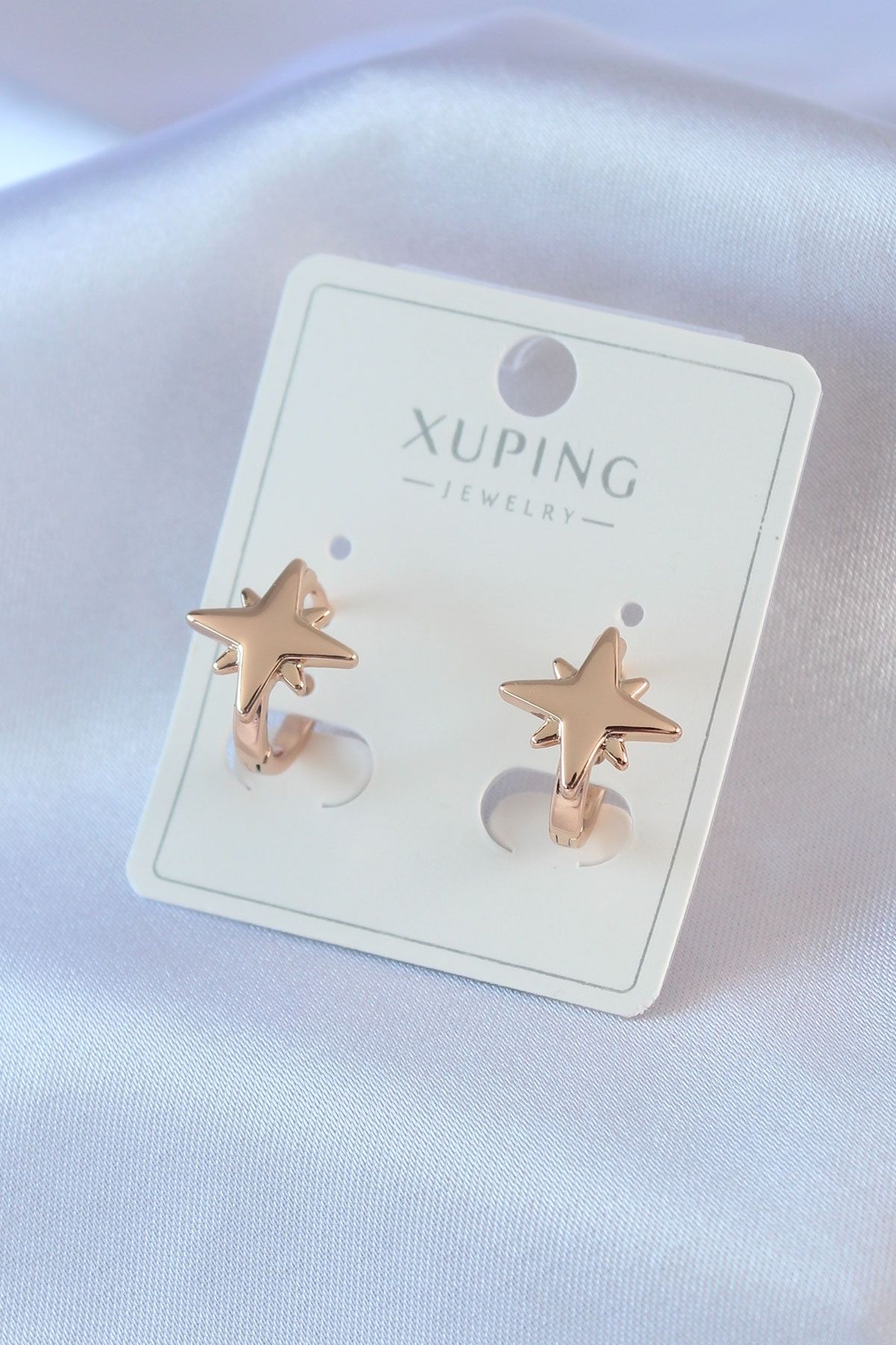 Clariss Gold Renk Kutup Yıldız Model Xuping Kadın Küpe