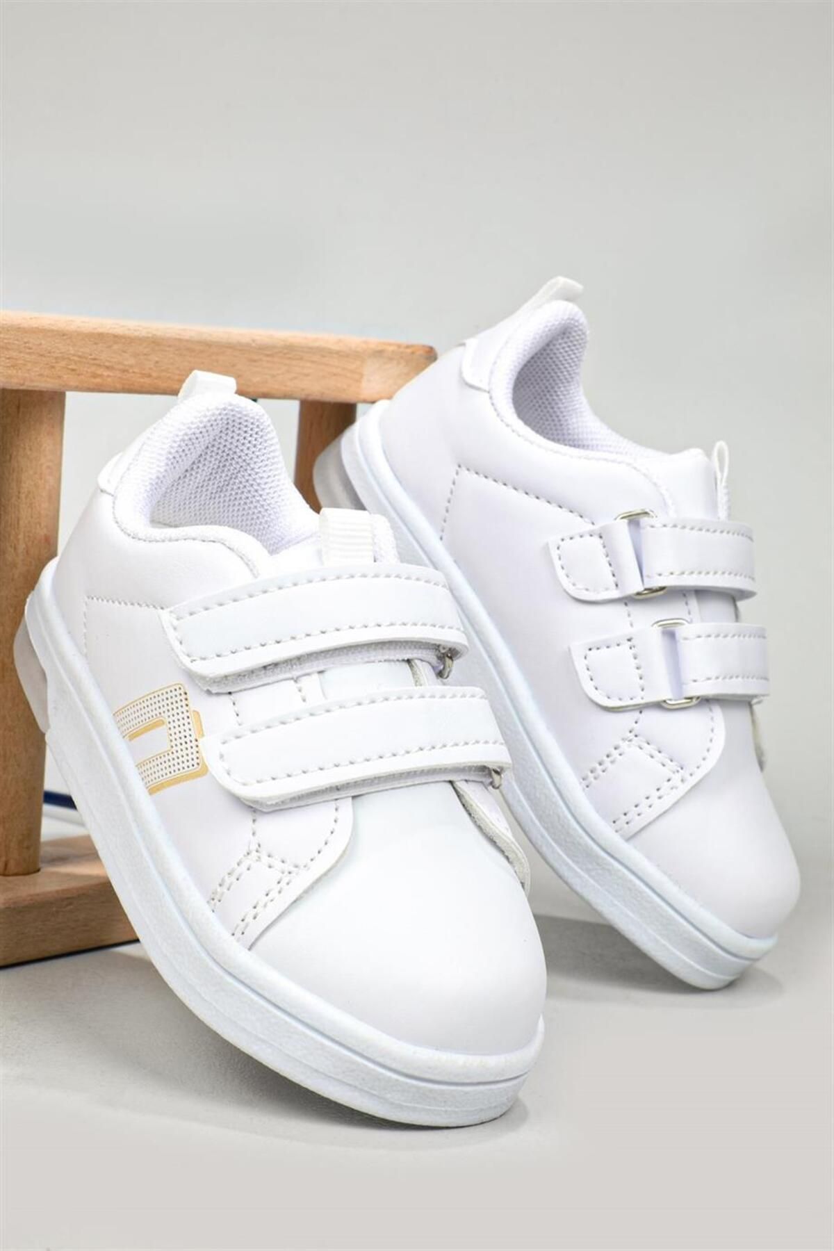 Cool Kids Pepe Booties Lighted Children s Sports Shoes White
