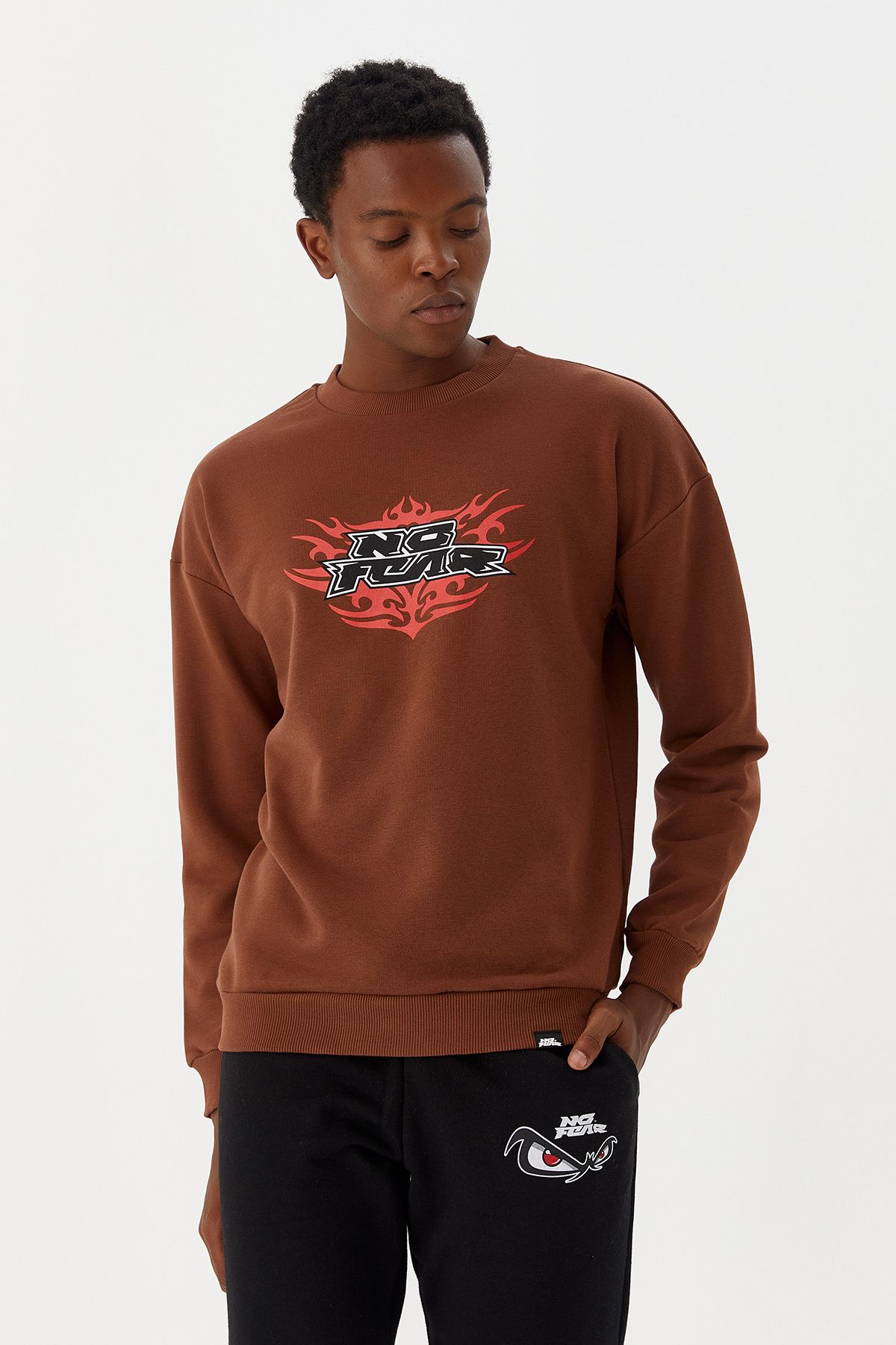 Brown sweatshirt top and sweatpants