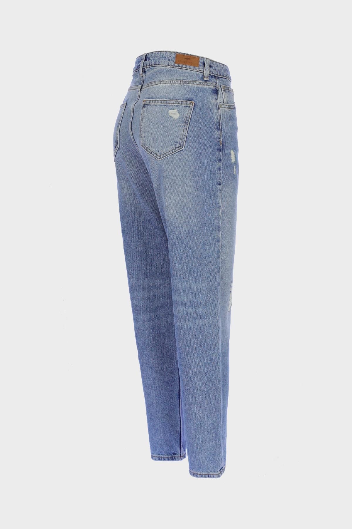 CROSS JEANS-أريانا بنطلون جينز أزرق متوسط الخصر بتفاصيل ملابس C 4525-152 3