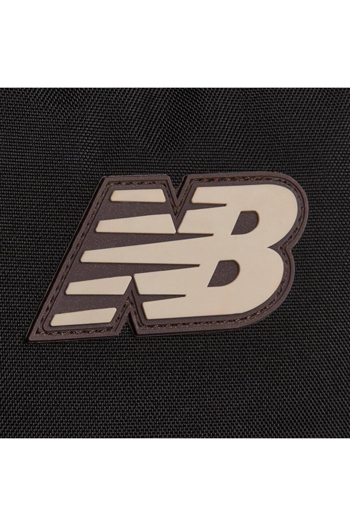 New Balance کوله پشتی سیاه ANB3202-BK