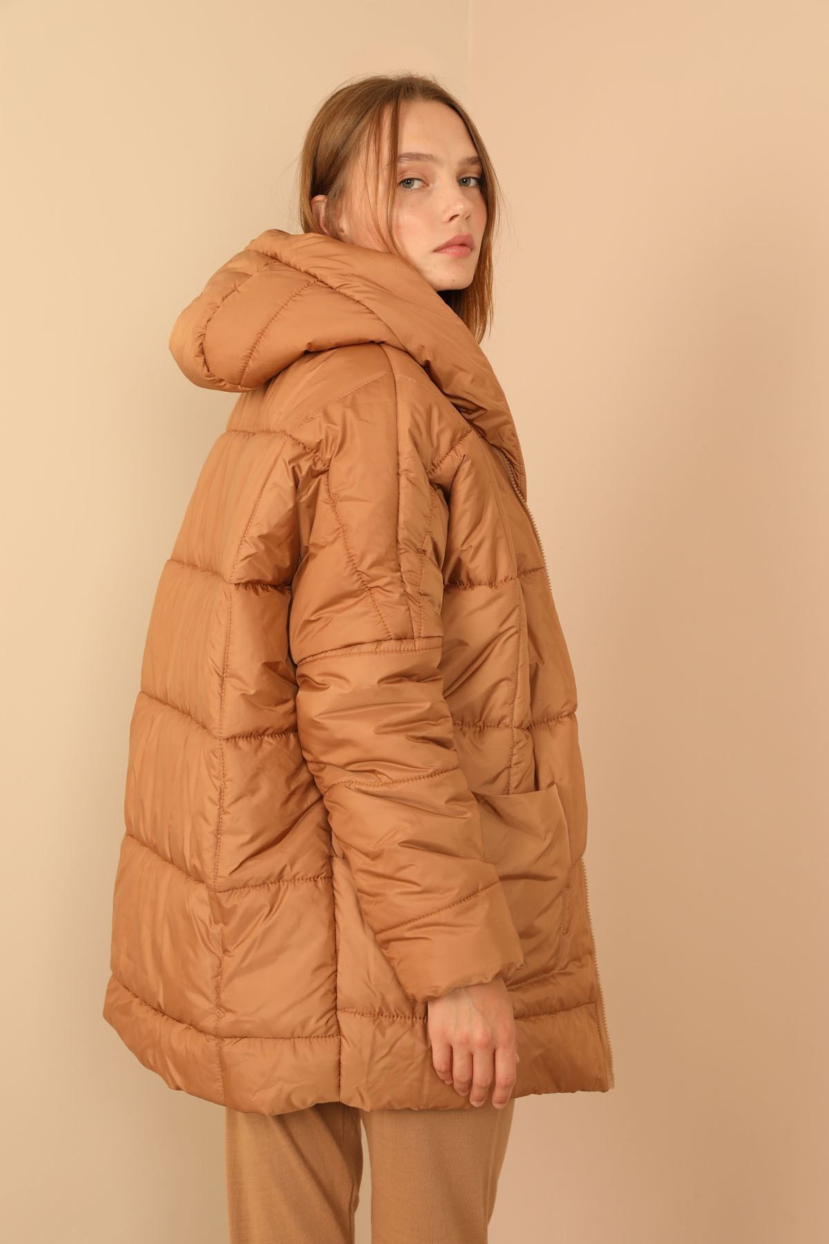 H&m short parka with hood on sale