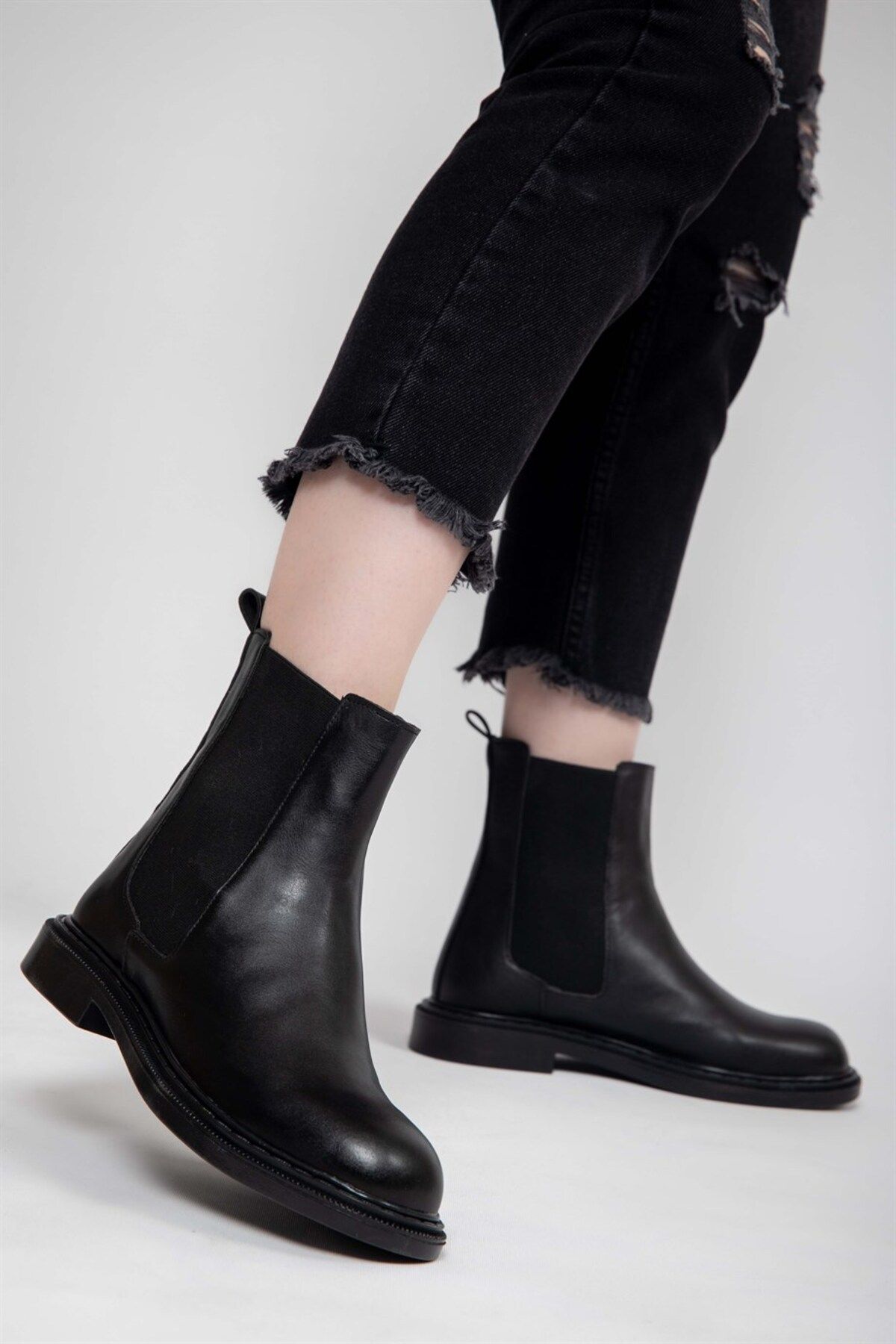 Dr martens zillow store refine chelsea boot