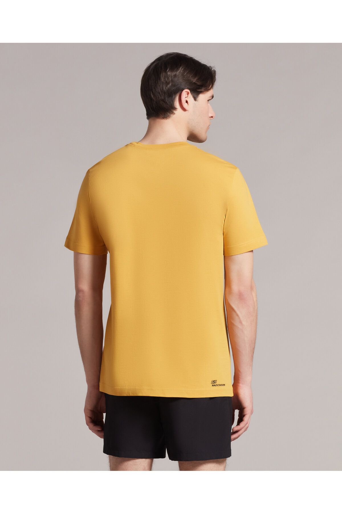 Skechers t shirt mens yellow deals