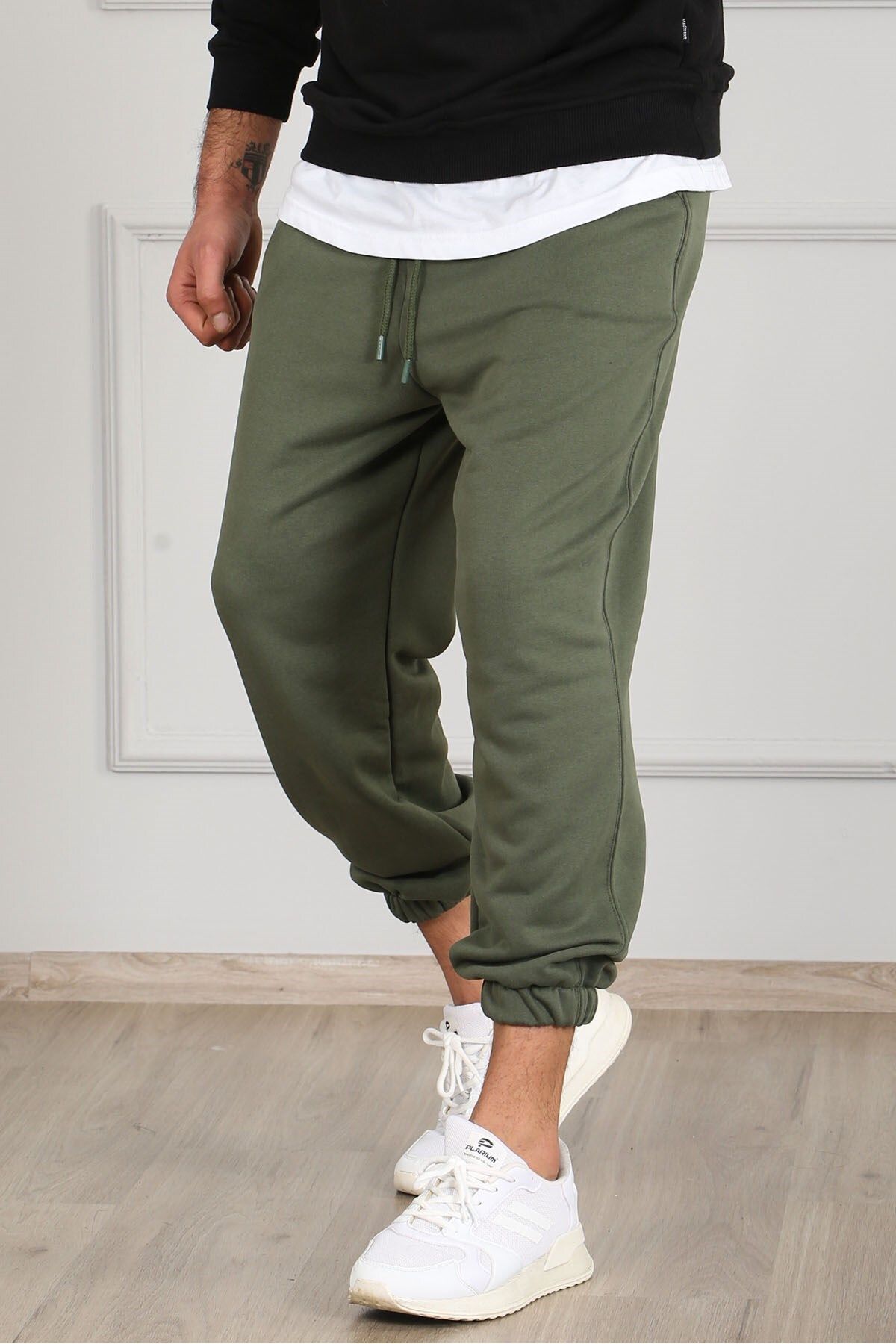 Men's sweatpants short legs sales