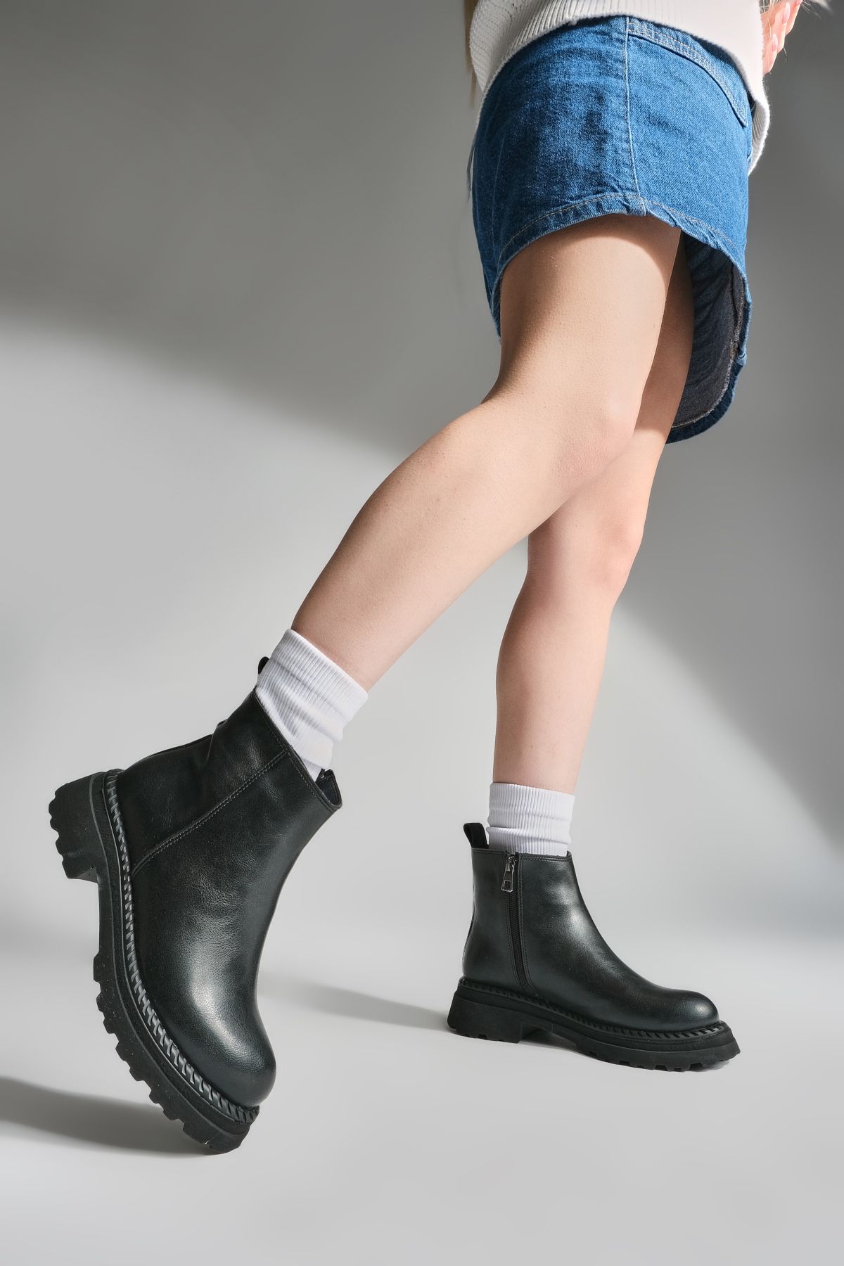 Maci zippered hot sale ankle boot