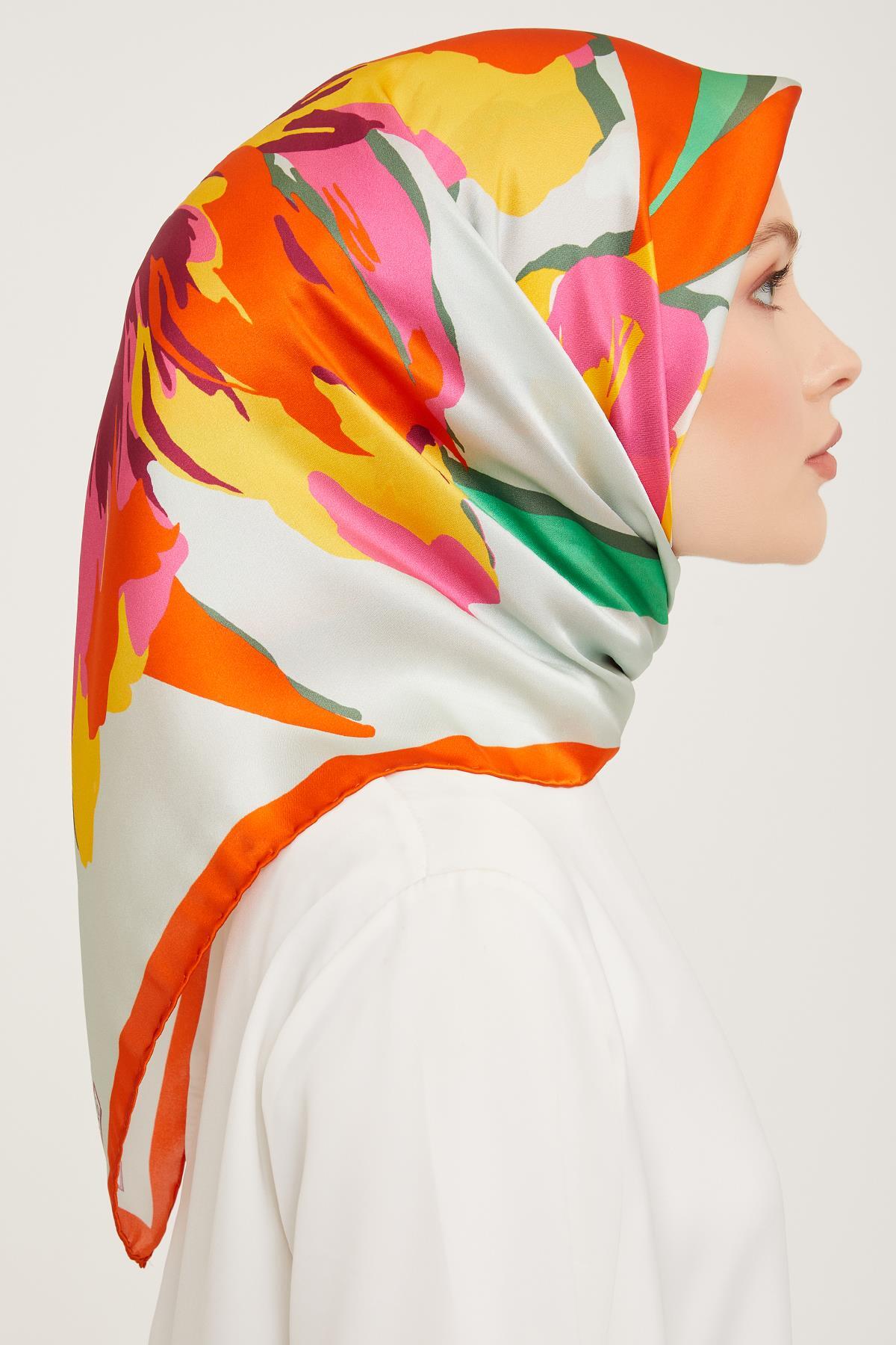 روسری زنانه آرمینه | 8.6839E+12 Armine - Image 3