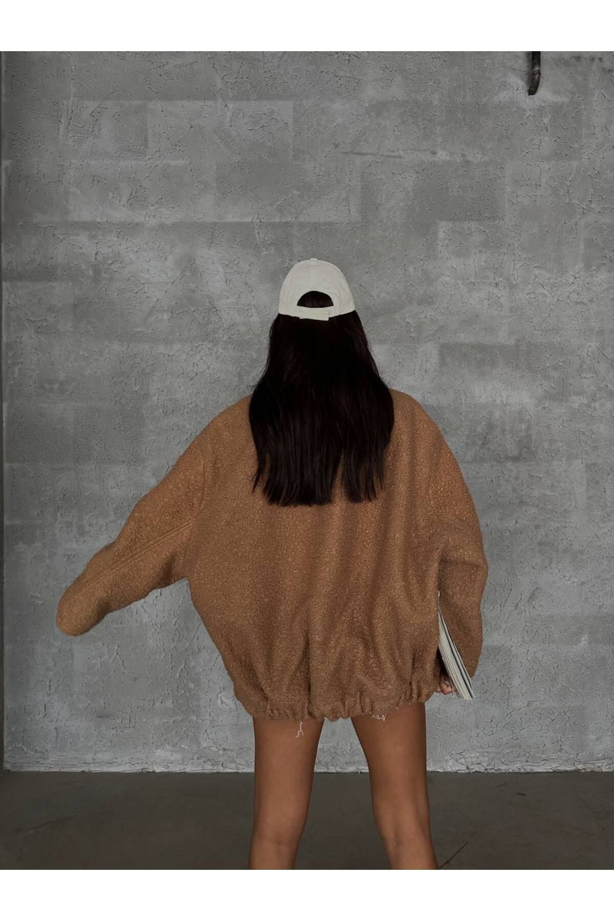 ARL MODA-TEDDY-JACKE FÜR DAMEN MIT OVERSIZE-FESTPLATTE 3