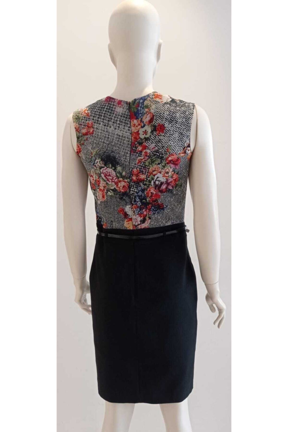 Pencil skirt hotsell dress and top