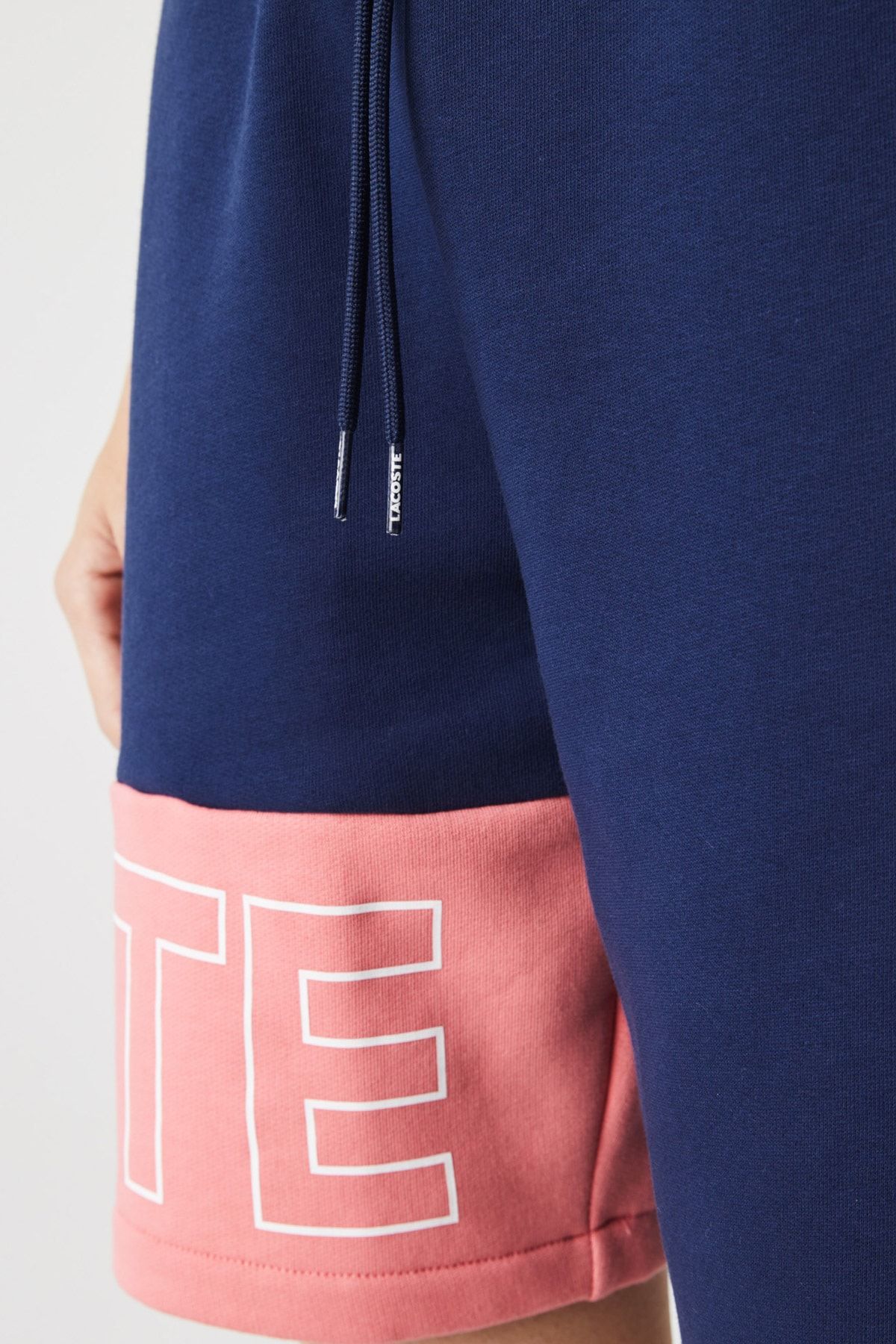 Lacoste Erkek Renk Bloklu Baskılı Lacivert - Pembe Şort GH0521 VB8626