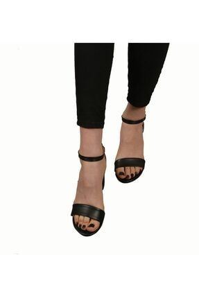 Kadın Siyah Tek Bantlı Rugan Klasik Topuklu Ayakkabı TPR1