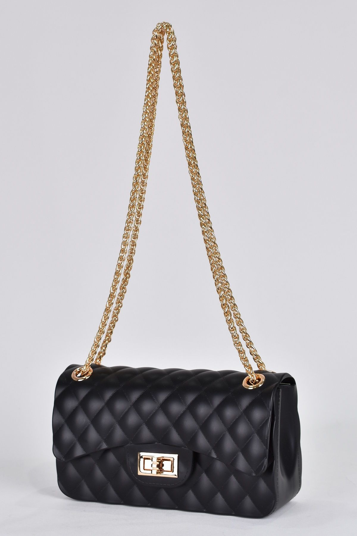 Quilted silicone shoulder bag with chain strap clearance