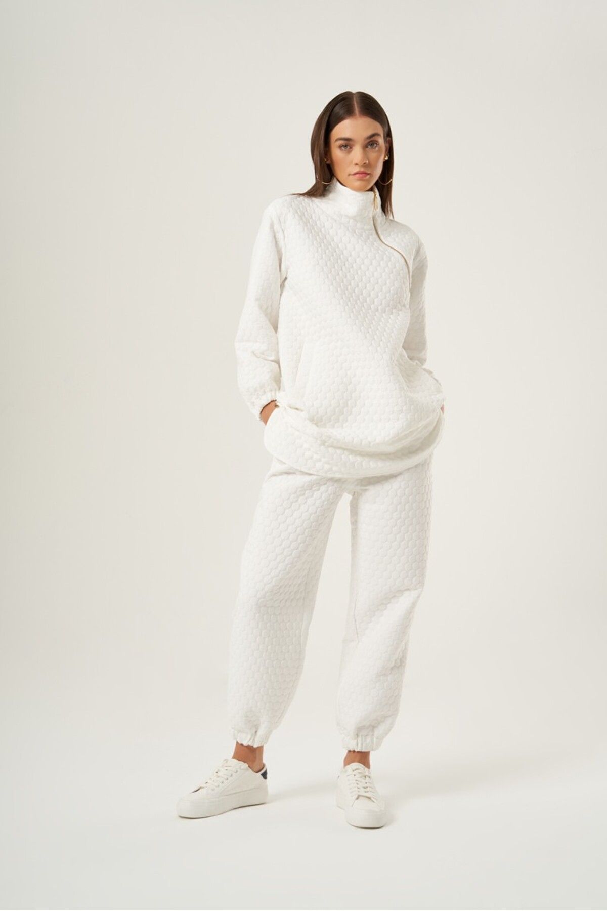 White jumper pants on sale
