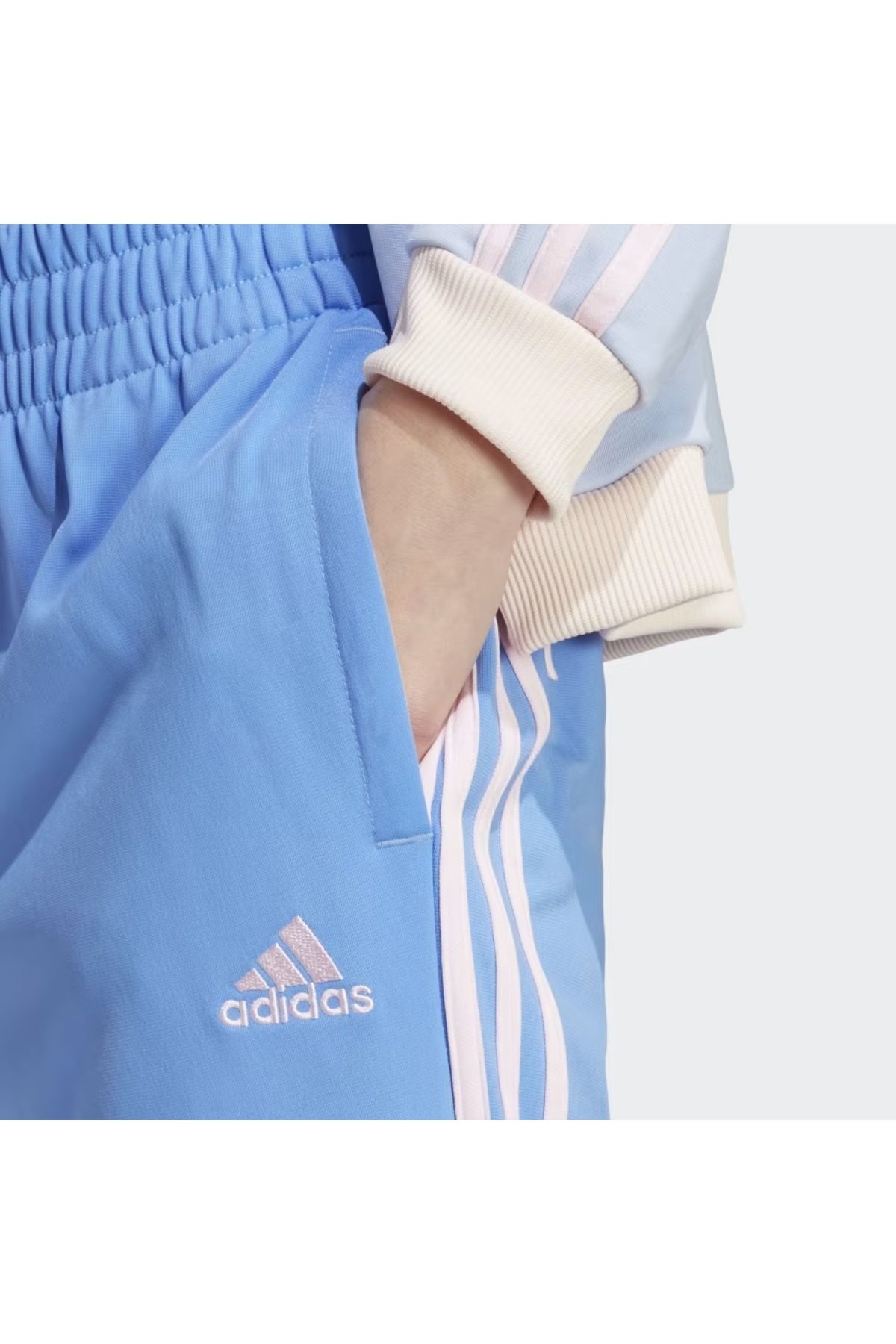 Light blue hot sale adidas sweatsuit