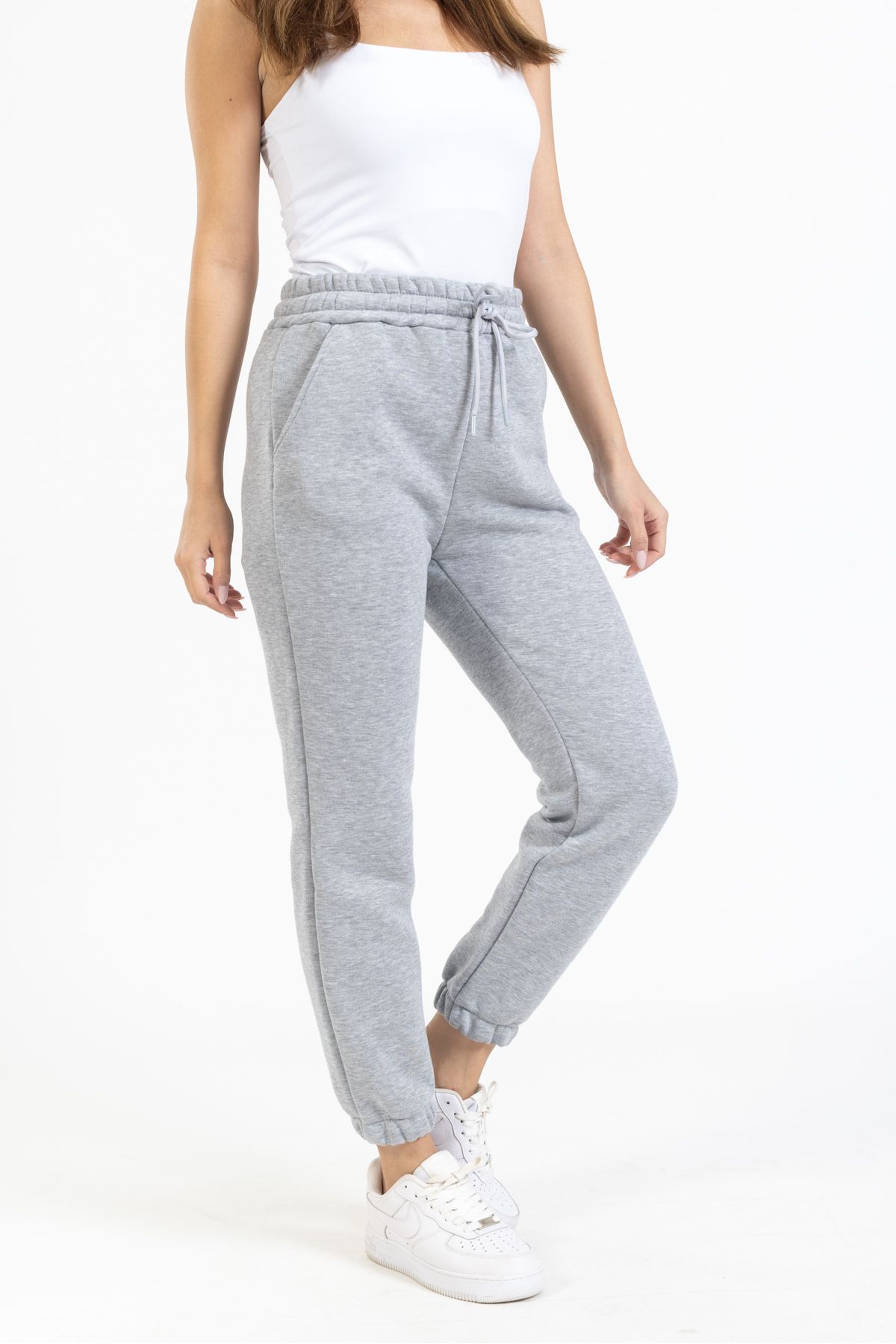 Thick tracksuit online bottoms