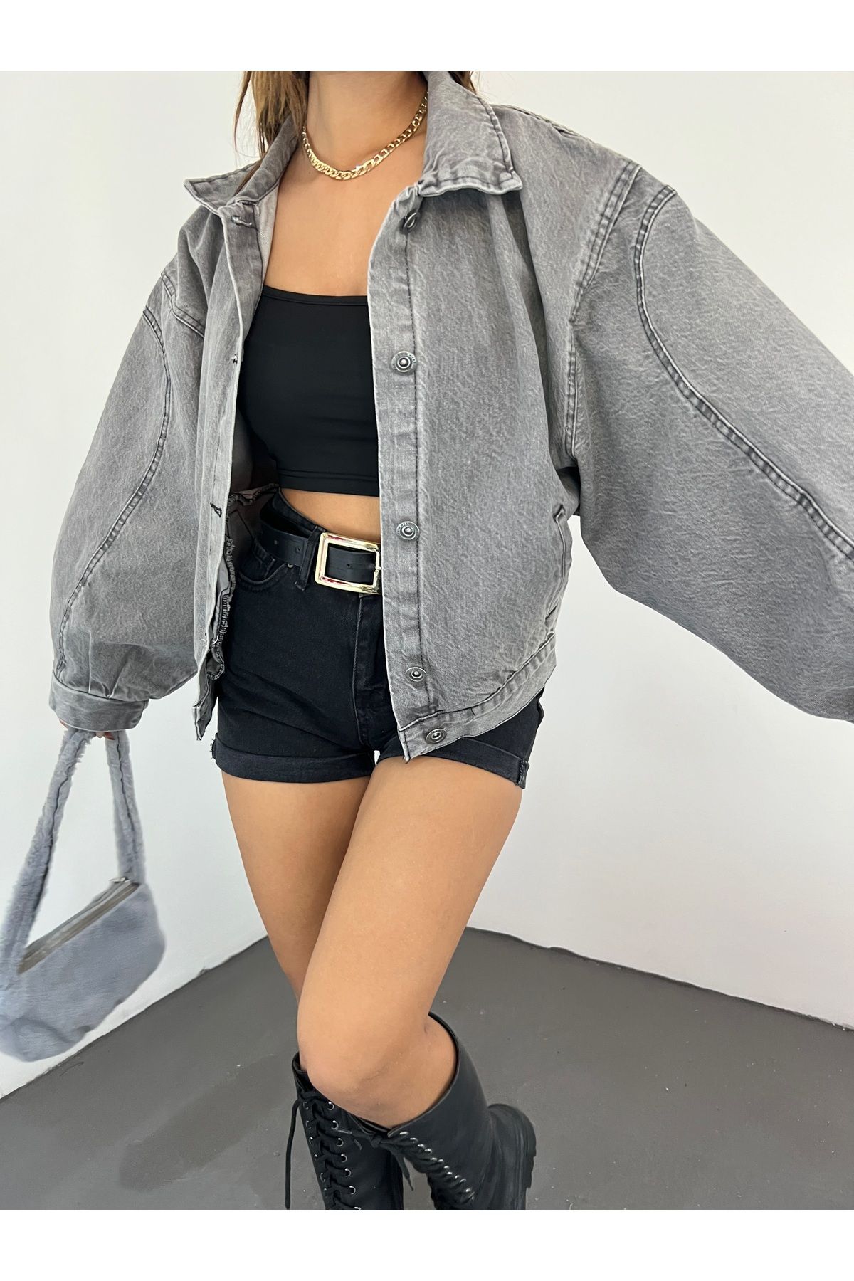 Denim jacket with balloon sleeve top
