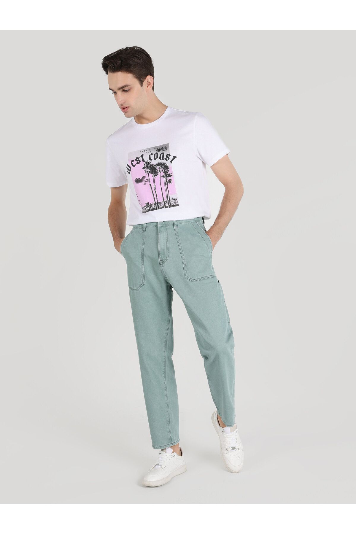 تی شرت سفید مردانه یقه دوچرخه مناسب به طور منظم طرح دار پوست آستین کوتاه t shirt Colin’s