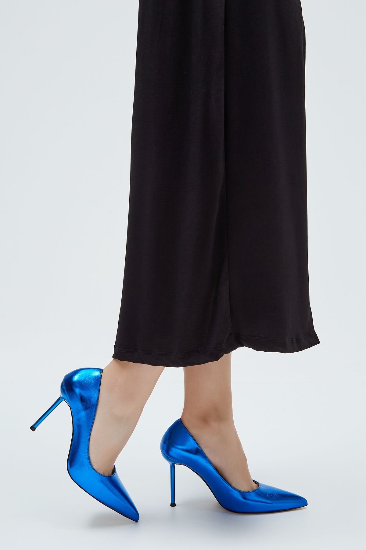 Dark navy on sale pumps