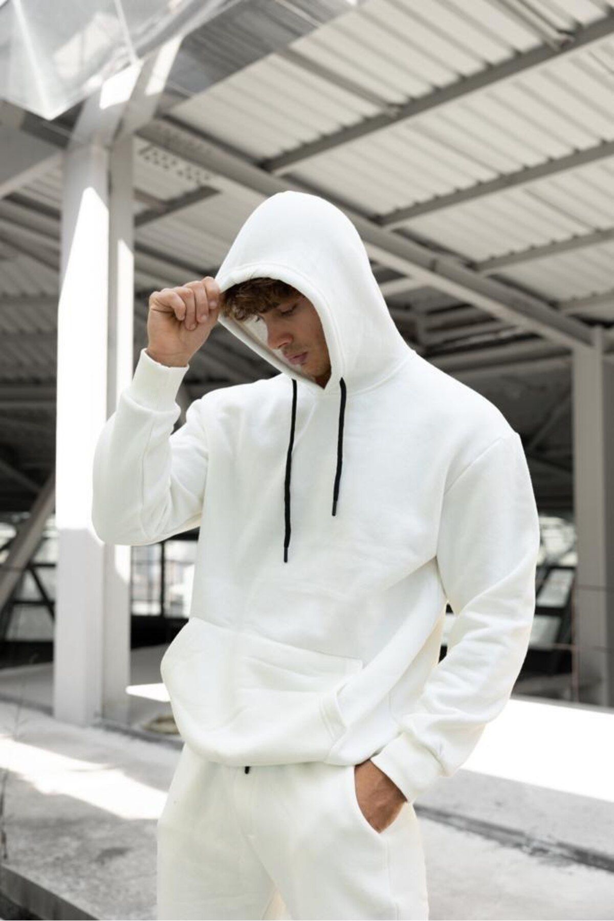 Cavla Collection Sports Sweatsuit Set White Regular fit Trendyol