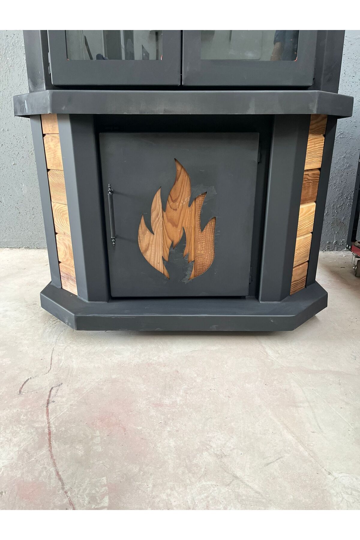 BARBEKÜ ALEVRON 4