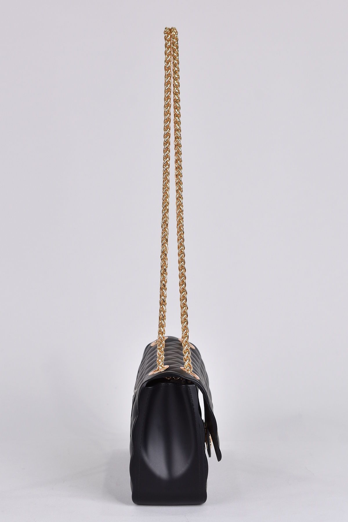 Quilted silicone shoulder bag with chain strap clearance