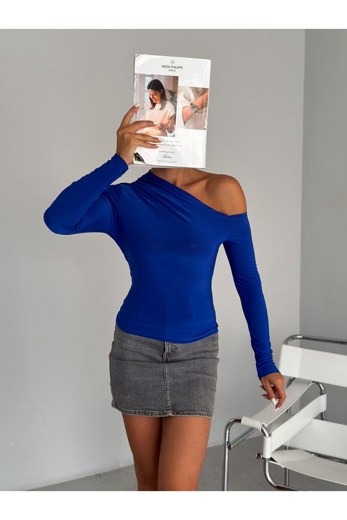 Shoulder hotsell open blouse
