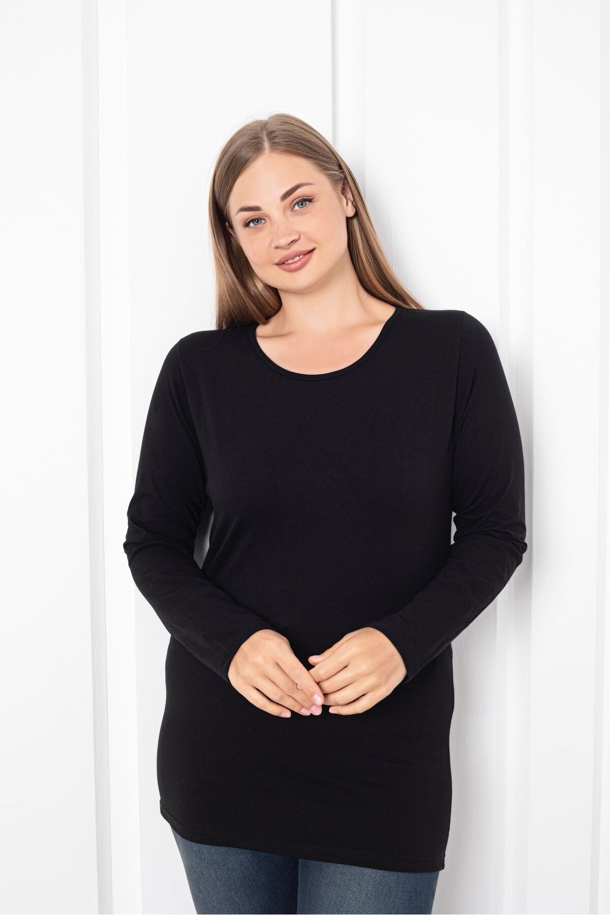 Trendbade Butik  Kadın Siyah Büyük Beden Bisiklet Yaka Body - Görsel 4