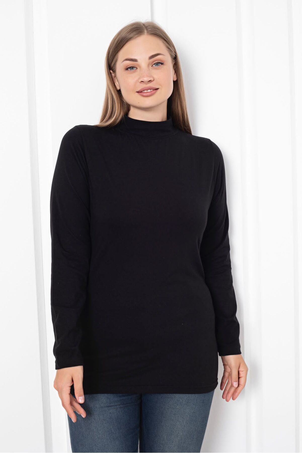 Trendbade Butik  Kadın Siyah Büyük Beden Yarım Balıkçı Yaka Body - Görsel 3