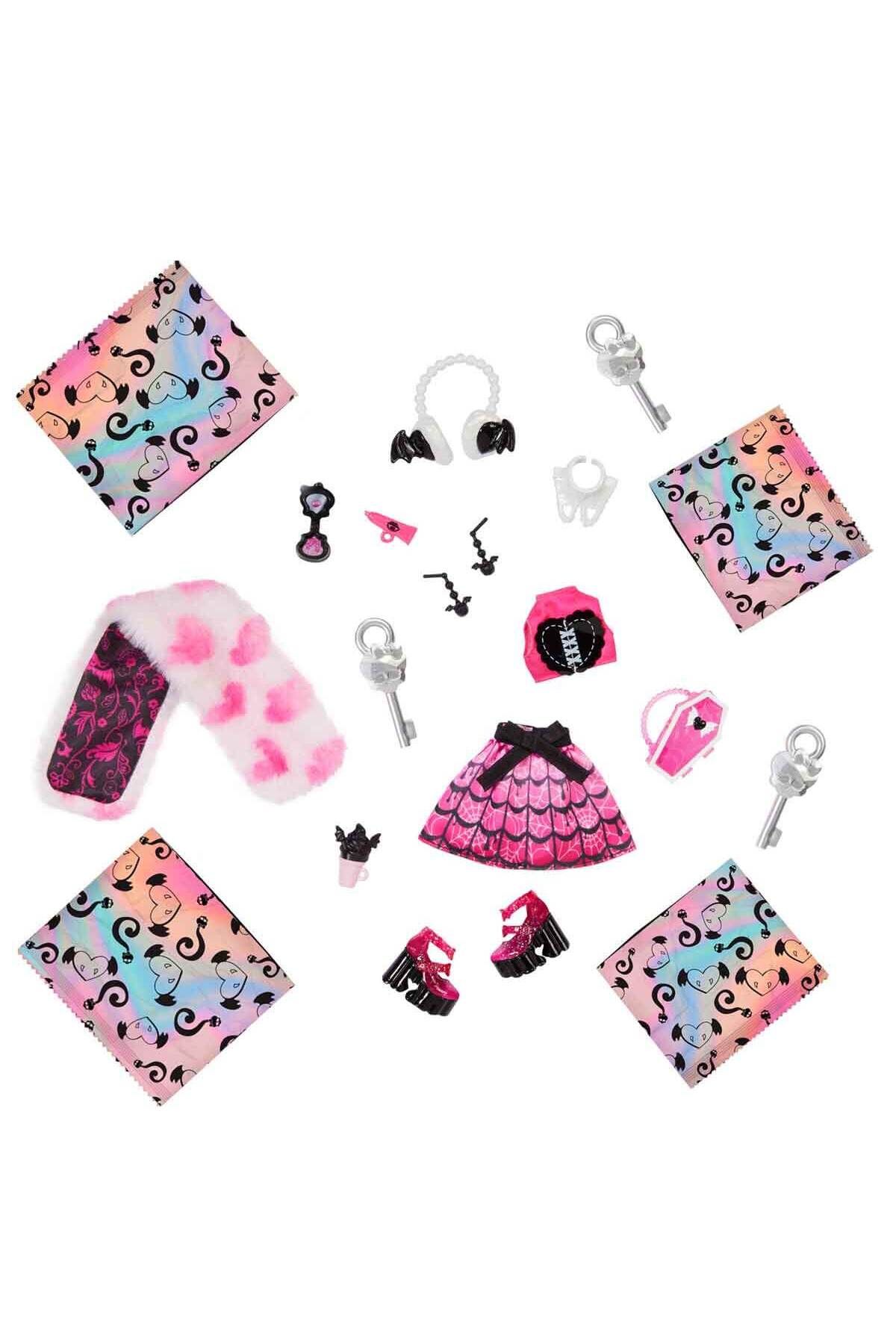 MONSTER HIGH-Mysterious Friends Game Set S2 HPD58 - Draculaura 4