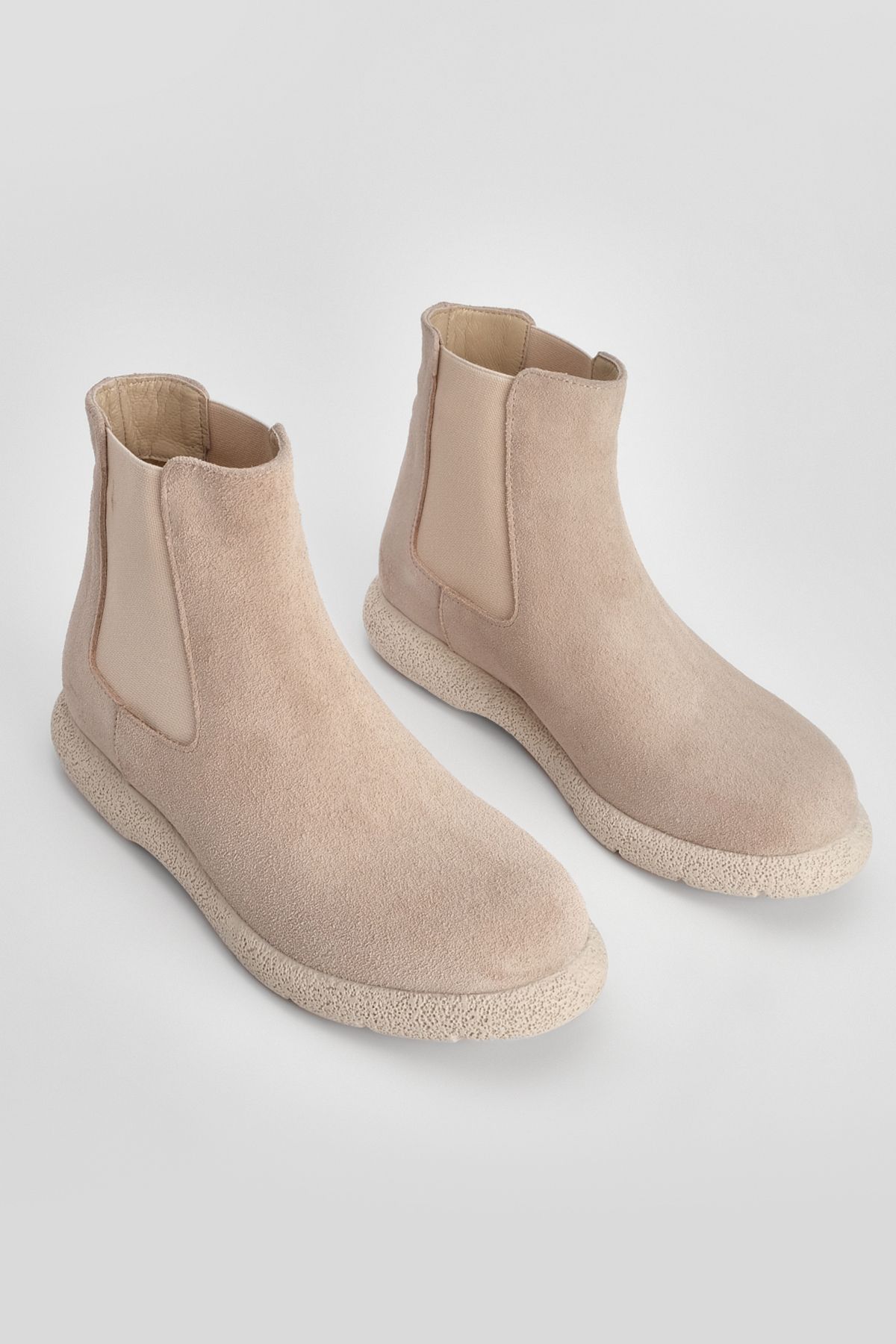 Vince women's cressler round toe leather chelsea booties store