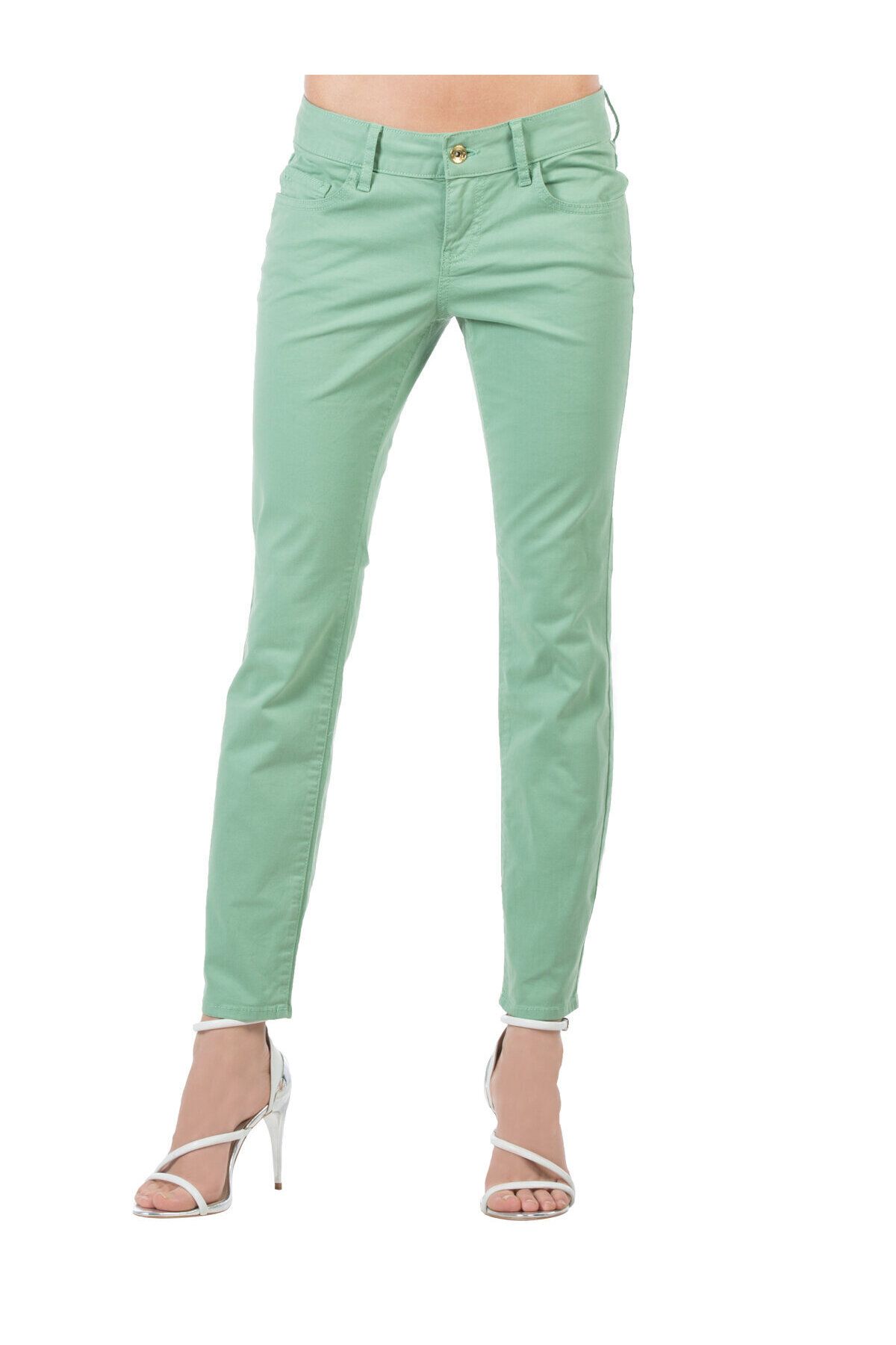 complete the look image
