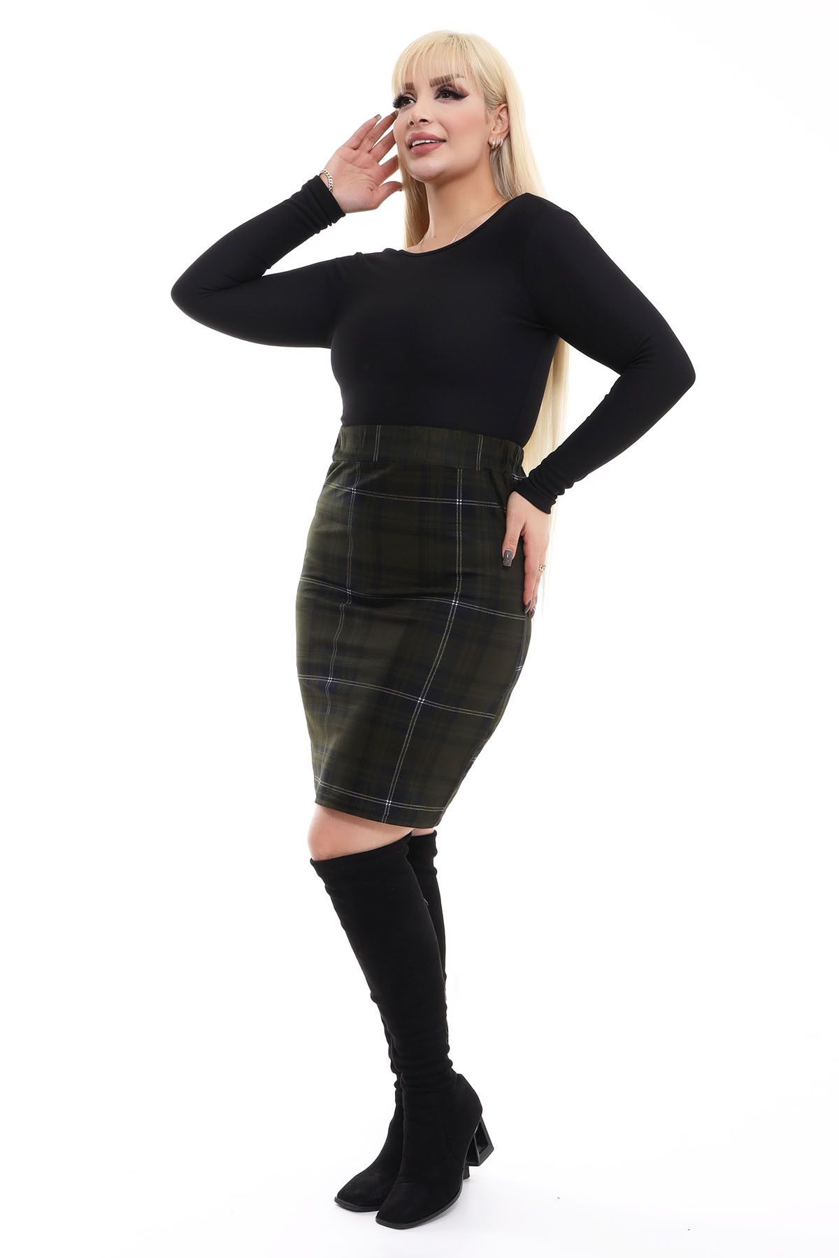 Black and green hot sale plaid pencil skirt