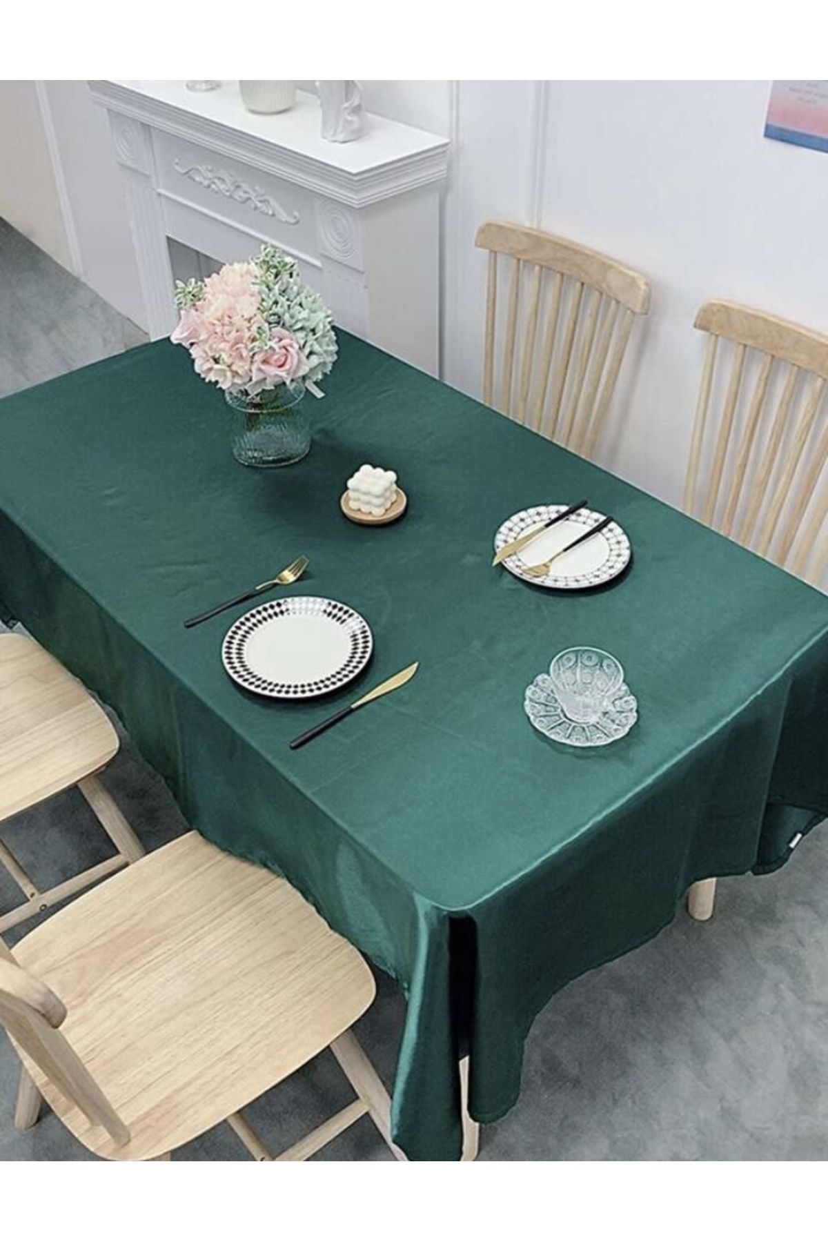 Green tablecloth 2025