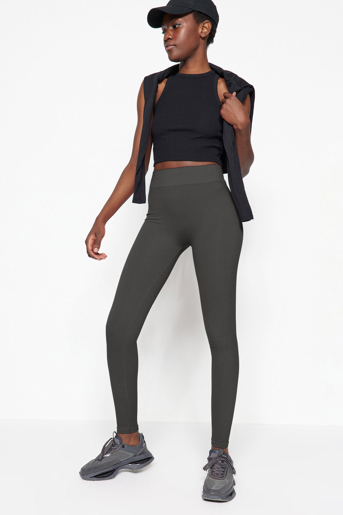 Trendyol Collection-Dunkle anthrazitfarbene nahtlose/nahtlose gestrickte Sportstrumpfhose in voller Länge TWOAW20TA0071 2