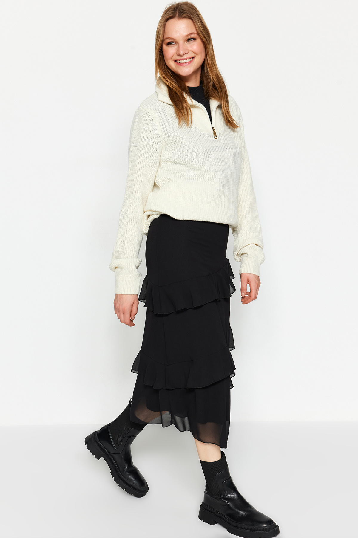 Trendyol Collection-Fustă neagră din șifon midi - Detaliu volantă, țesută, TWOAW24ET00269 3