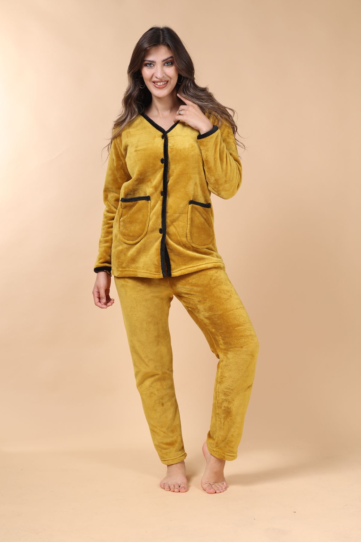mervemoda-طقم بيجامة نسائي من قماش الخردل الناعم عالي الجودة بجيب أمامي بأزرار 4