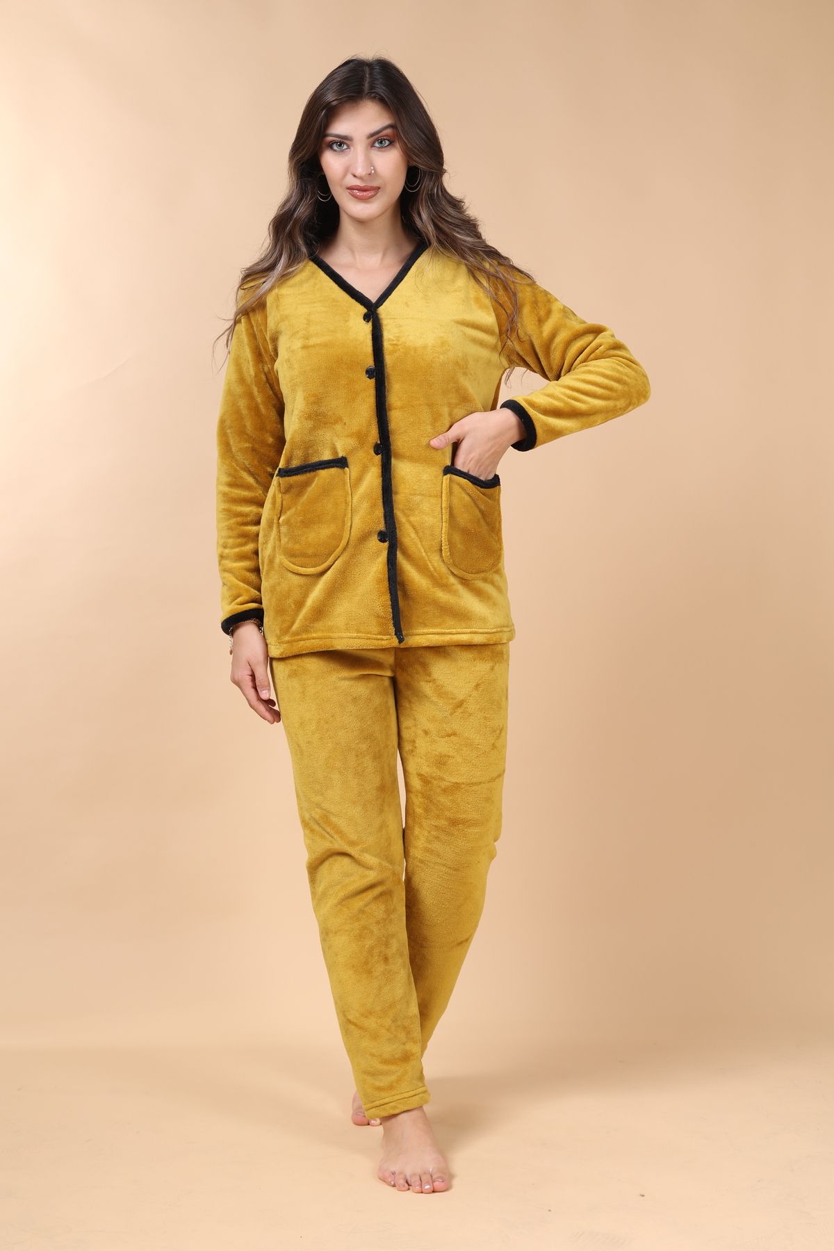 mervemoda-طقم بيجامة نسائي من قماش الخردل الناعم عالي الجودة بجيب أمامي بأزرار 3